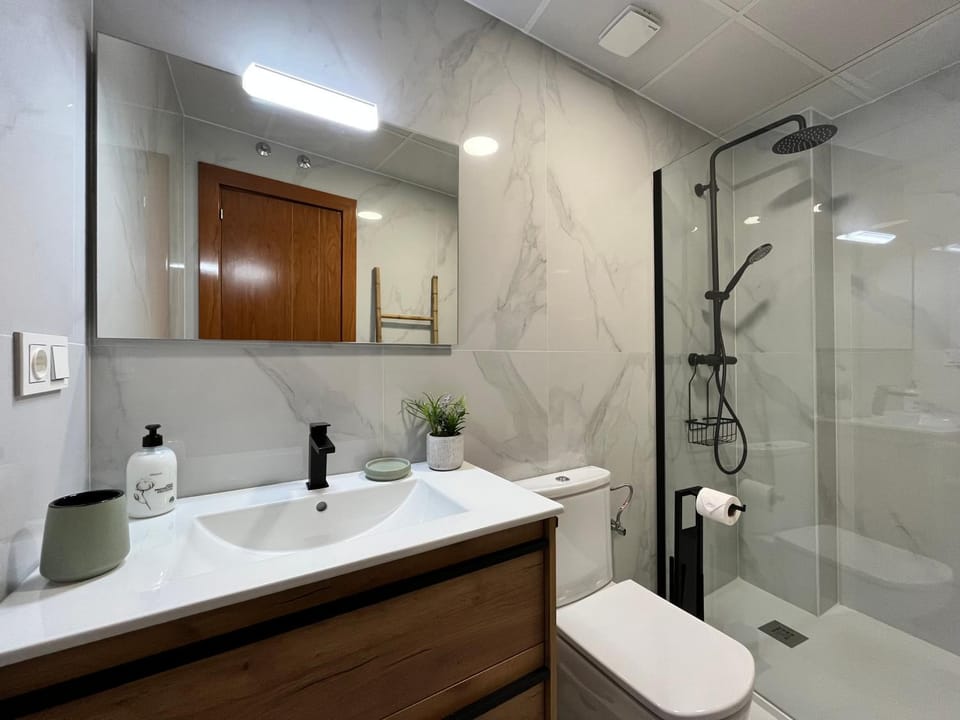 Shower, Bathroom