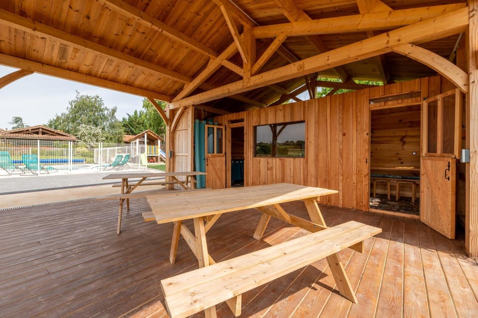 Patio, Day, BBQ facilities, View (from property/room), Balcony/Terrace, Balcony/Terrace, Kitchen or kitchenette, Dining area