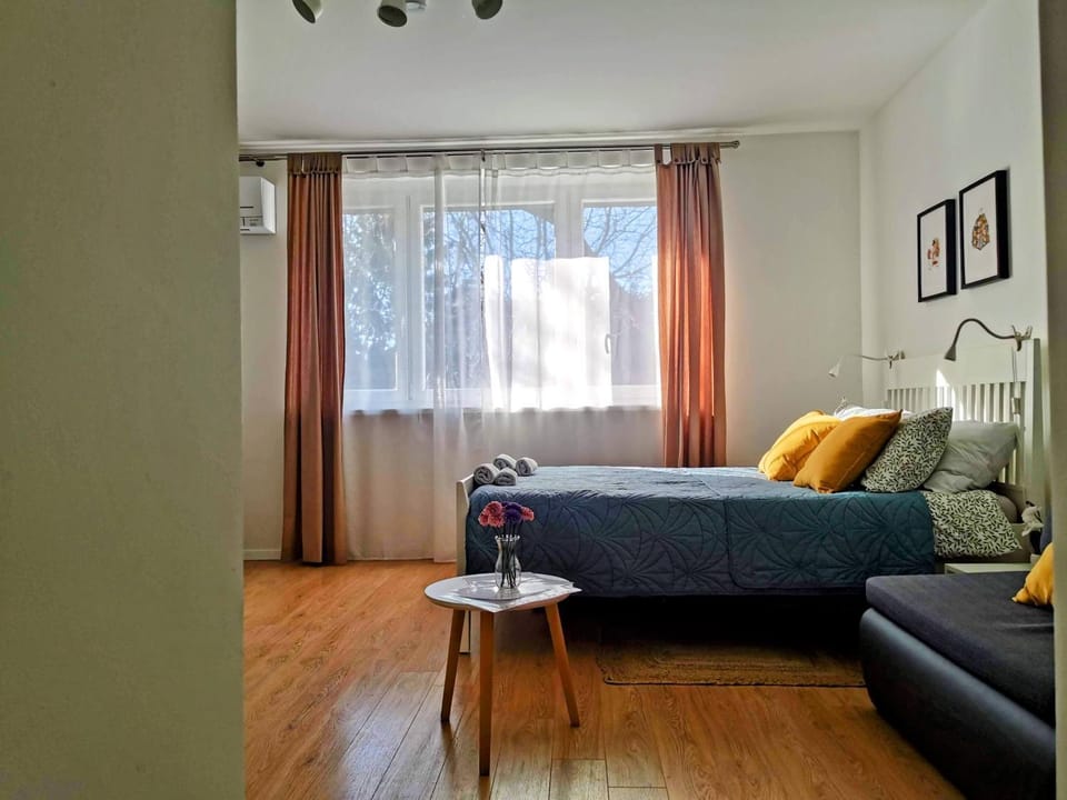 Studio apartman Mirta I Apartment in Slovenia