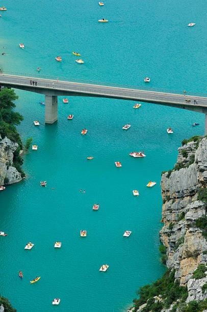 BUNGALOW / CAMPING 3* / GORGES DU VERDON / PROCHE DU LAC DE STE CROIX /STANDING/ 4 P Campground/ 
RV Resort in French Riviera