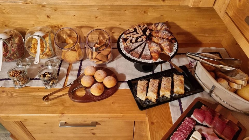 B&B Casa Nostra Bed and Breakfast in Province of Brescia