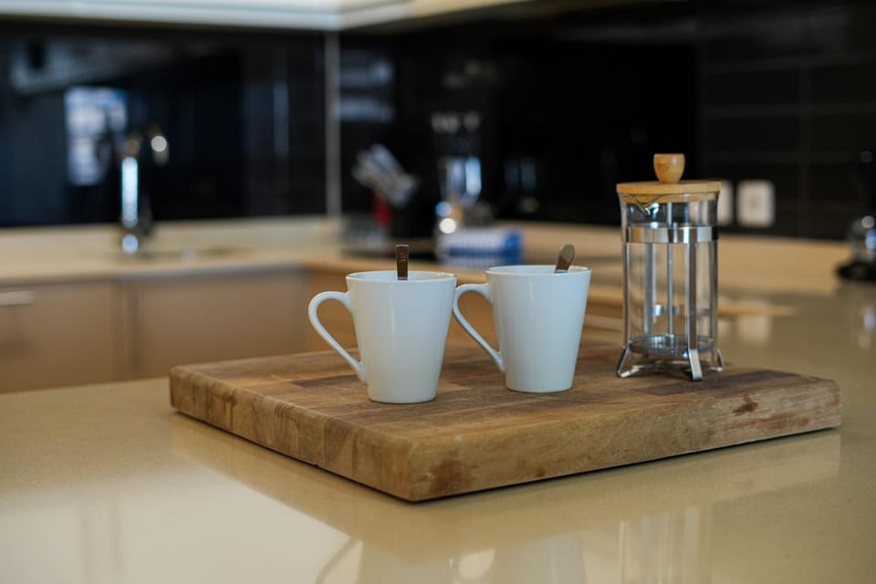 Coffee/tea facilities, kitchen