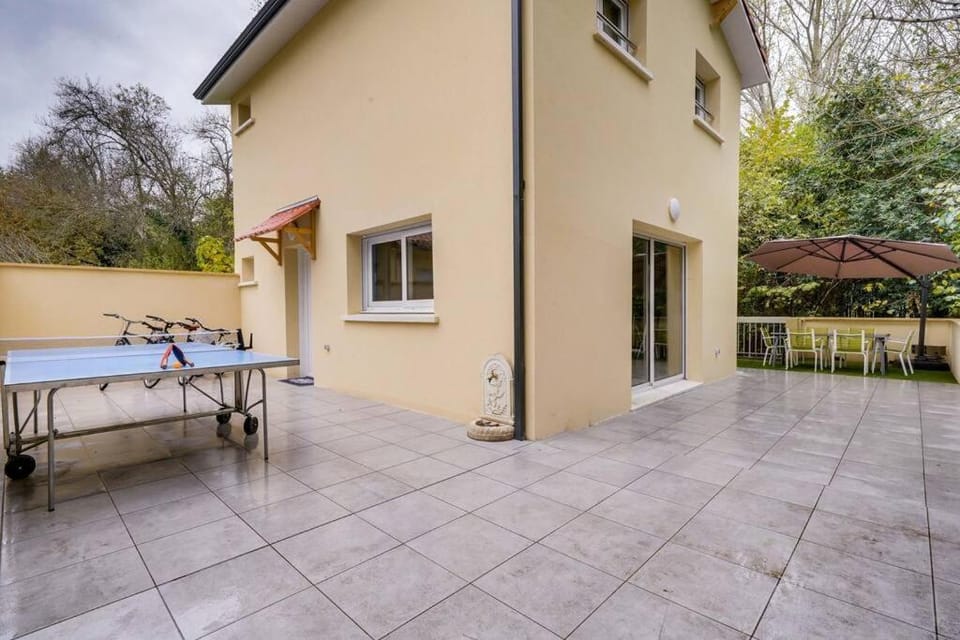 Maison chaleureuse et neuve 90m2 à 5min du centre de Libourne House in Fronsac