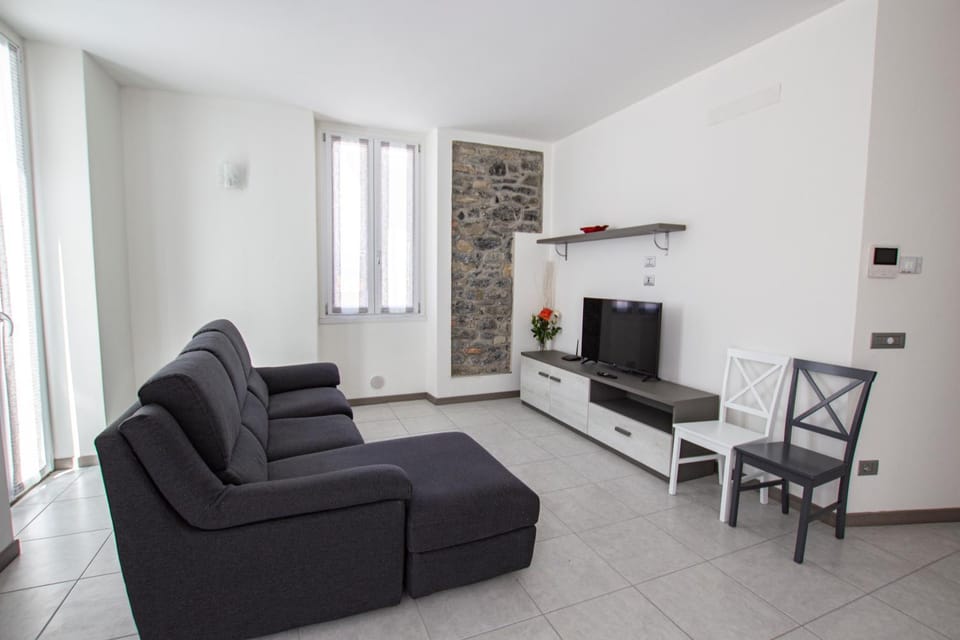 APPARTAMENTO PERSEO Apartment in Lombardy