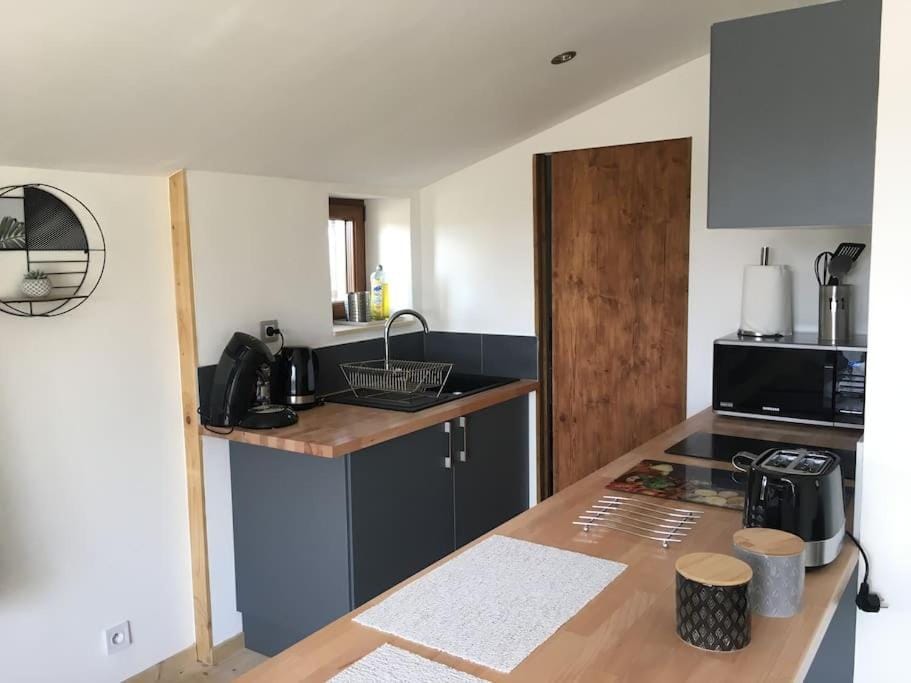 L'atelier de la Bergerie - L’ Ardèche - Via Rhona House in Pont-Saint-Esprit
