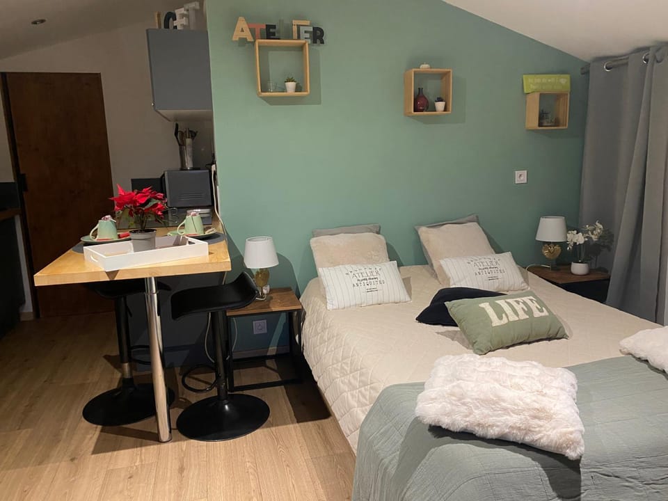L'atelier de la Bergerie - L’ Ardèche - Via Rhona House in Pont-Saint-Esprit