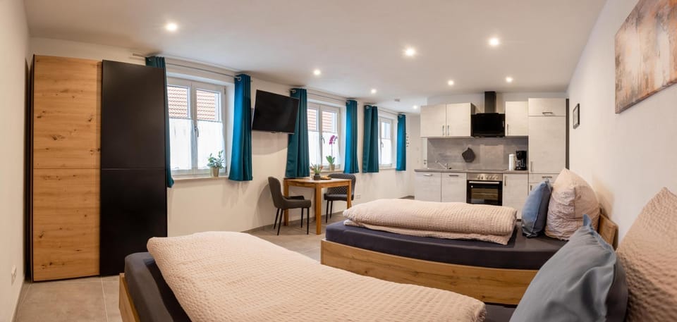 Kitchen or kitchenette, Photo of the whole room, Bedroom