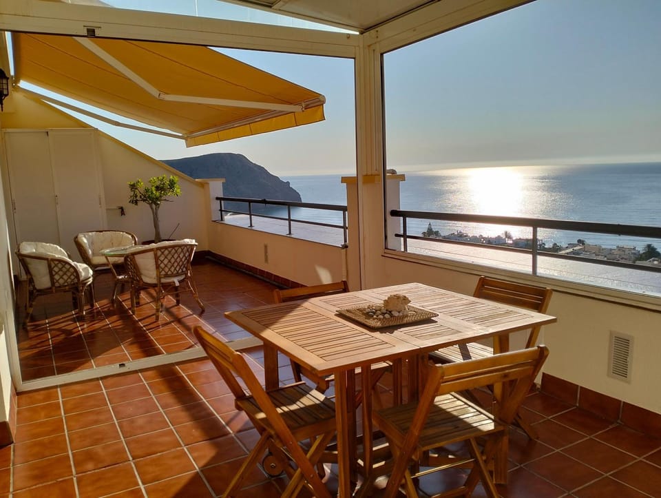 Natural landscape, View (from property/room), Balcony/Terrace, Sea view