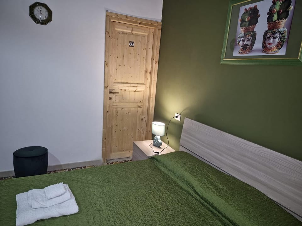 NA ZA ROSA - Casa Vacanze Apartment in Porto Empedocle