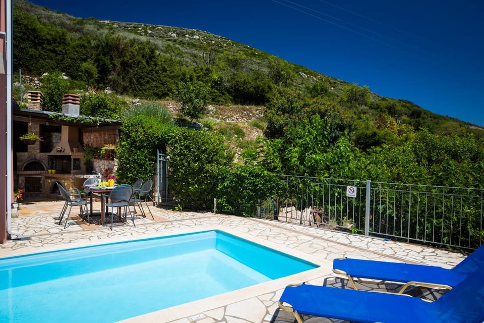 Patio, Day, Natural landscape, Mountain view, Pool view, Swimming pool, sunbed