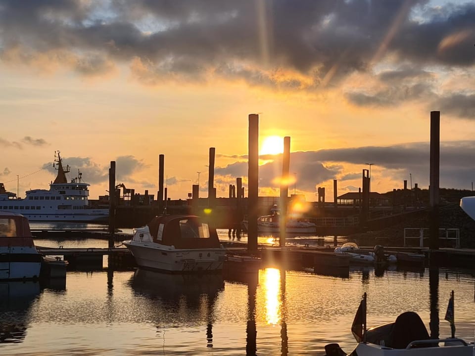 Nearby landmark, Natural landscape, Sunset