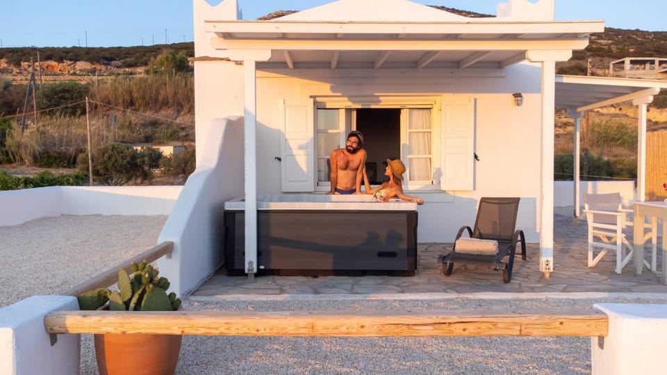 People, Hot Tub, Hot Tub