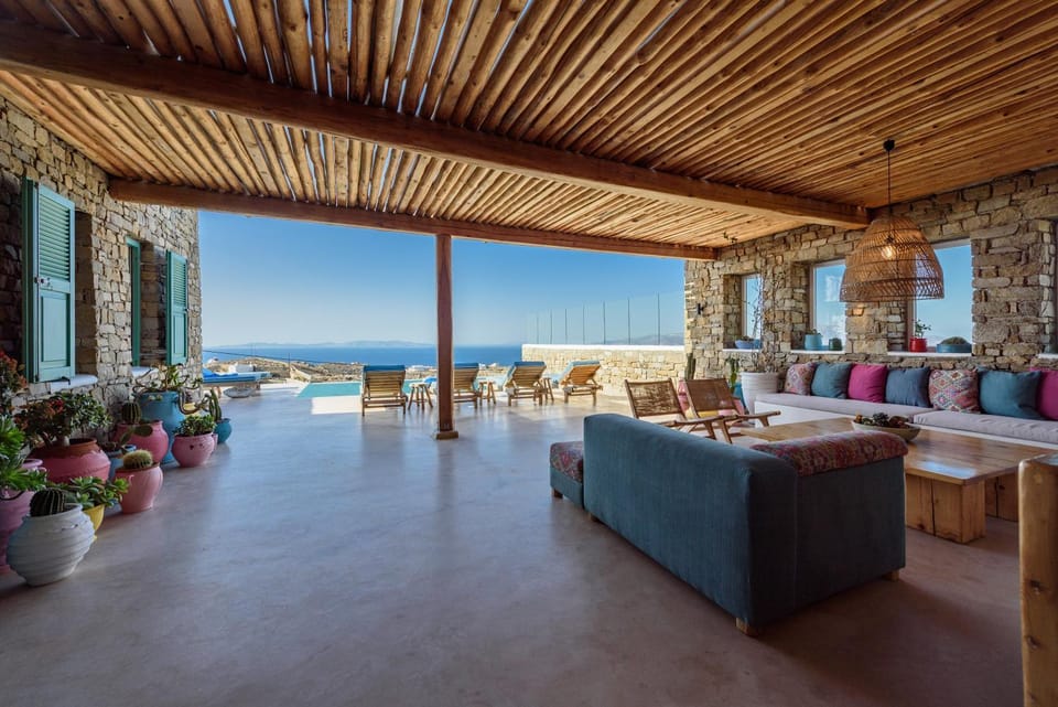 Seating area, Sea view