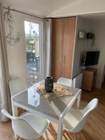 Chalet Lieblingsplatz Apartment in Friesland, Netherlands