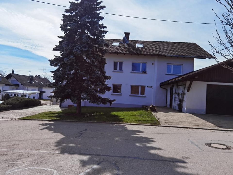 Property building, Spring, Neighbourhood, Street view