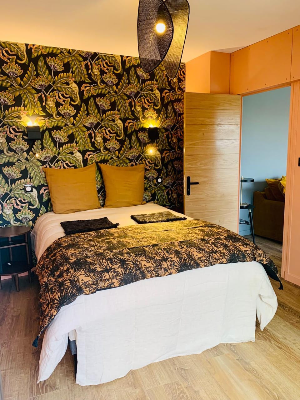 "Au Fil de la Charente" - Coeur de Saintes - WIFI Clim - Classé 4 étoiles - 4 pers Apartment in Nouvelle-Aquitaine