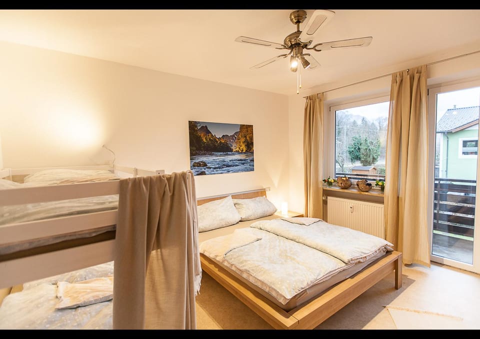 Bed, Photo of the whole room, Bedroom, fireplace