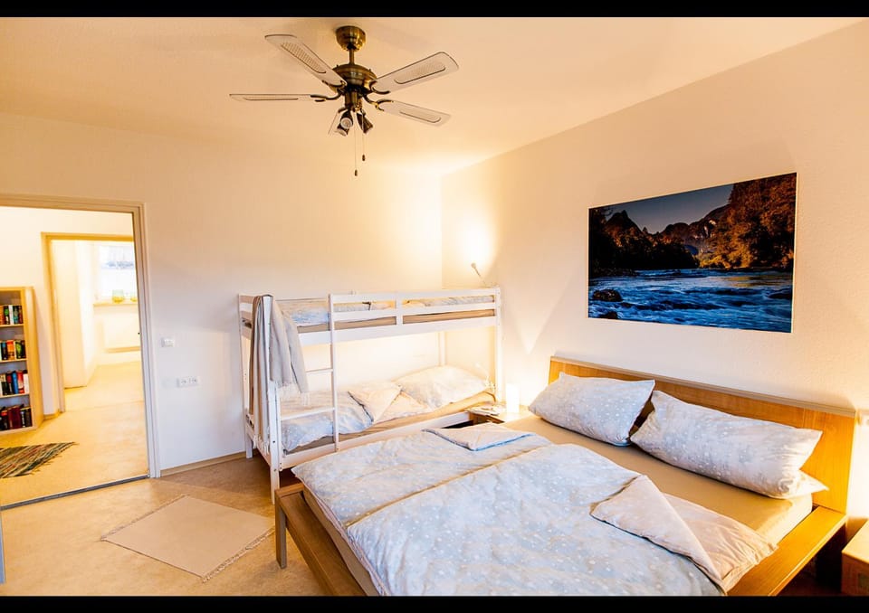Bed, Photo of the whole room, Bedroom, fireplace