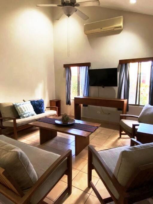 Casa Dulce Vida Gran Pacifica Resort Villa in Managua (Department)