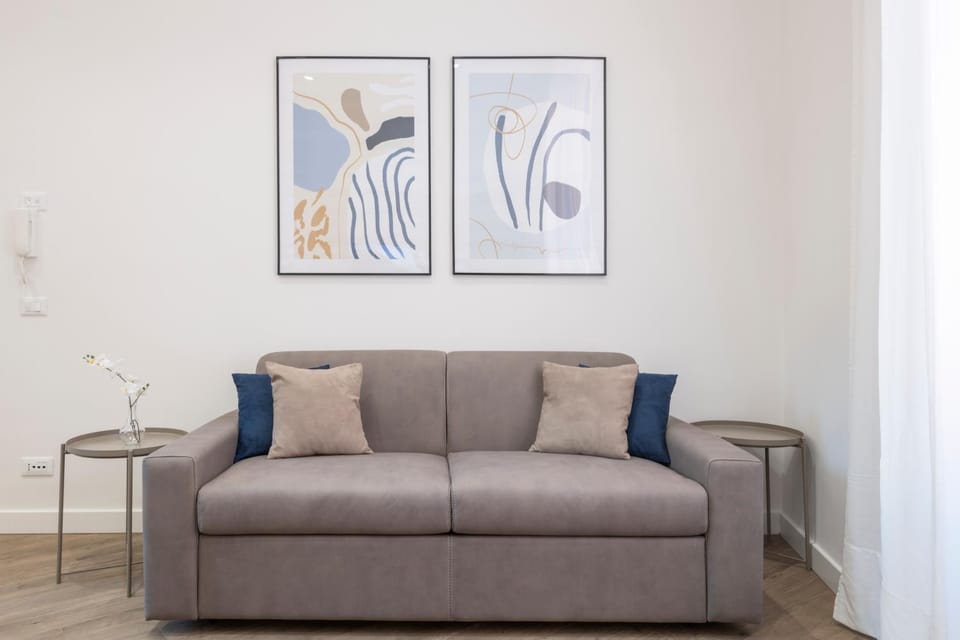 White Flat Cross Apartment in Rome