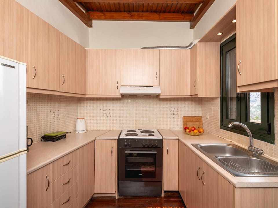 Kitchen or kitchenette, pet friendly, toaster