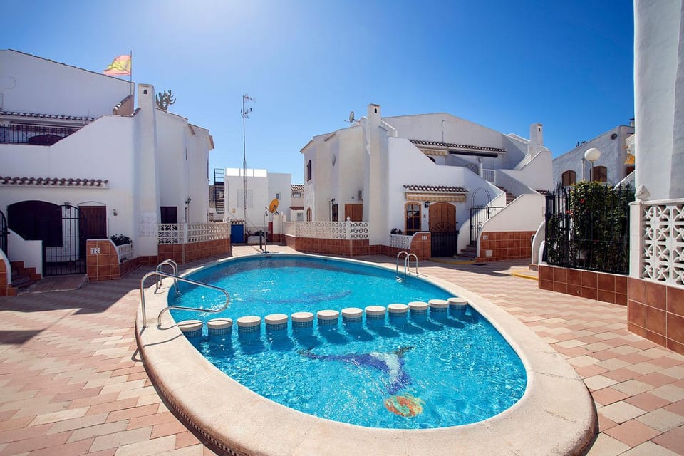 Los Girasoles III F3 Apartment in Torrevieja