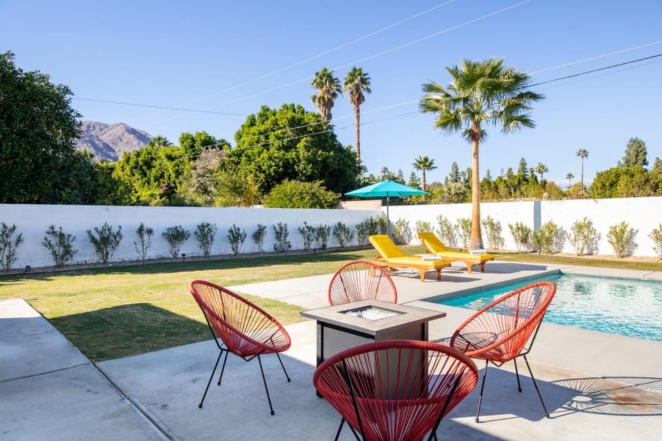Garden, sunbed