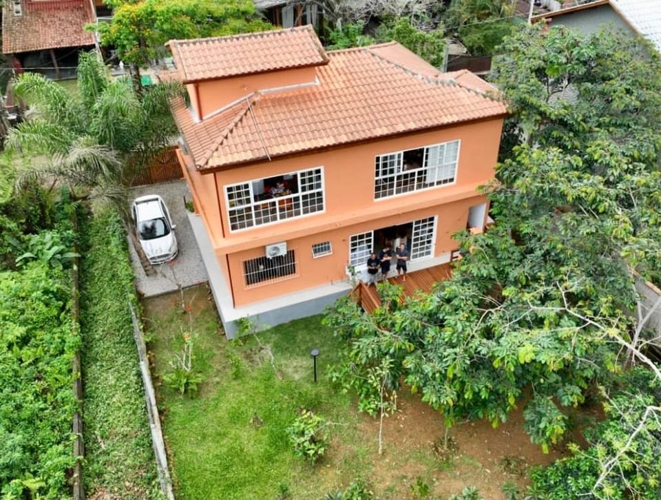 Vila Itamambuca Apto Passarinhos Apartment in State of São Paulo