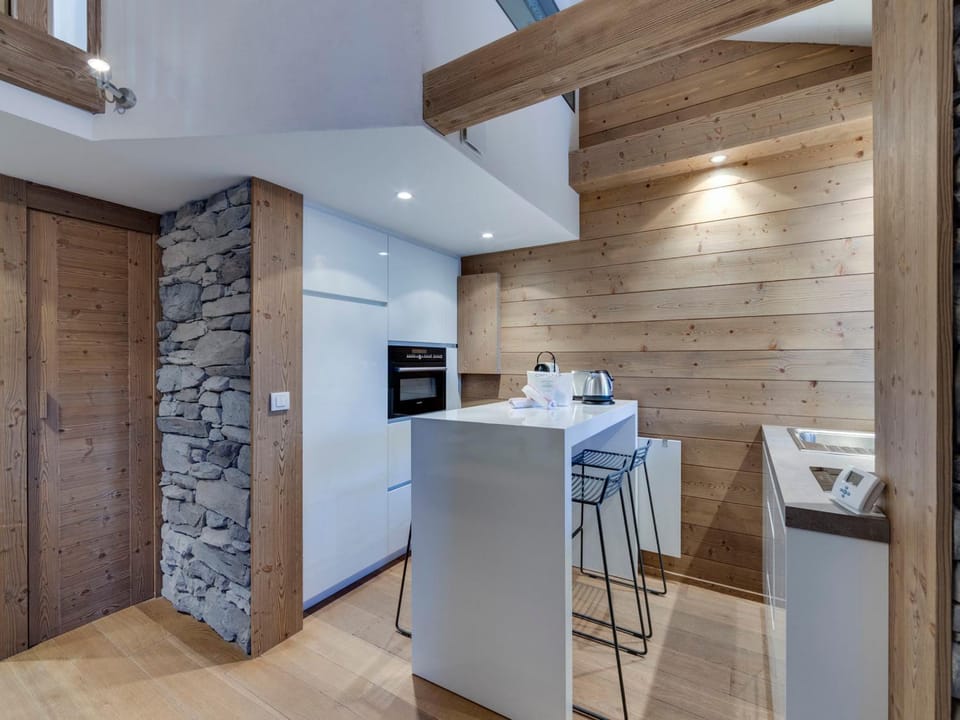 Appartement Duplex Rénové: 3 Pièces, 40m², Parking, Proche Centre Val d'Isère - FR-1-567-96 Apartment in Val dIsere