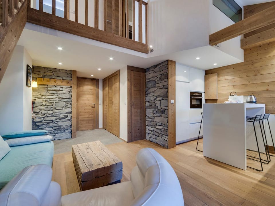 Appartement Duplex Rénové: 3 Pièces, 40m², Parking, Proche Centre Val d'Isère - FR-1-567-96 Apartment in Val dIsere