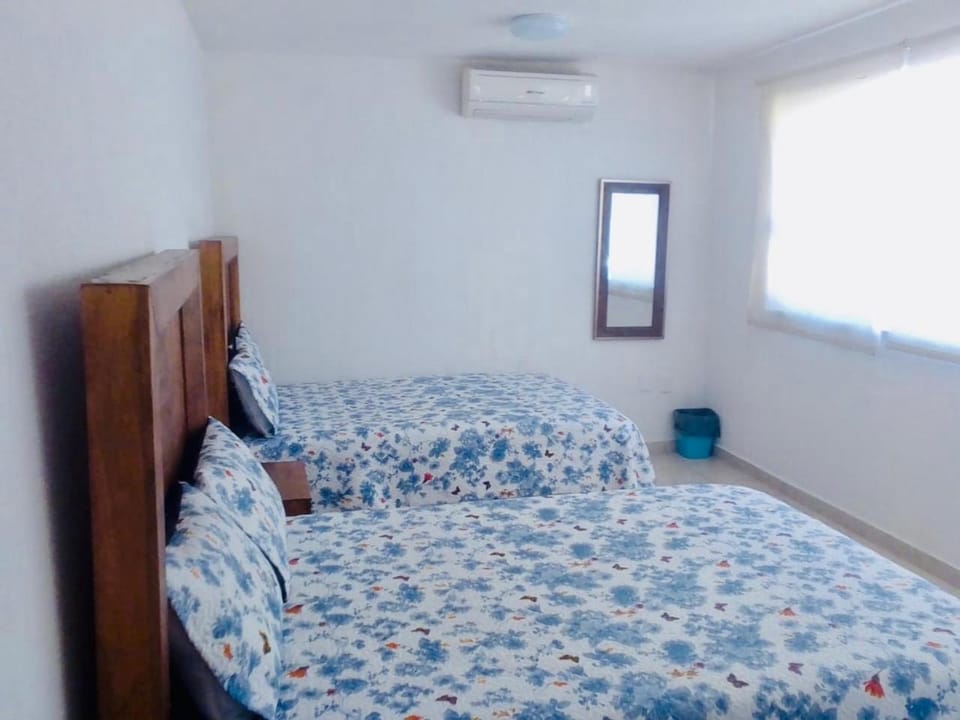 CASA HUELLAS EN LA ARENA House in Ixtapa Zihuatanejo