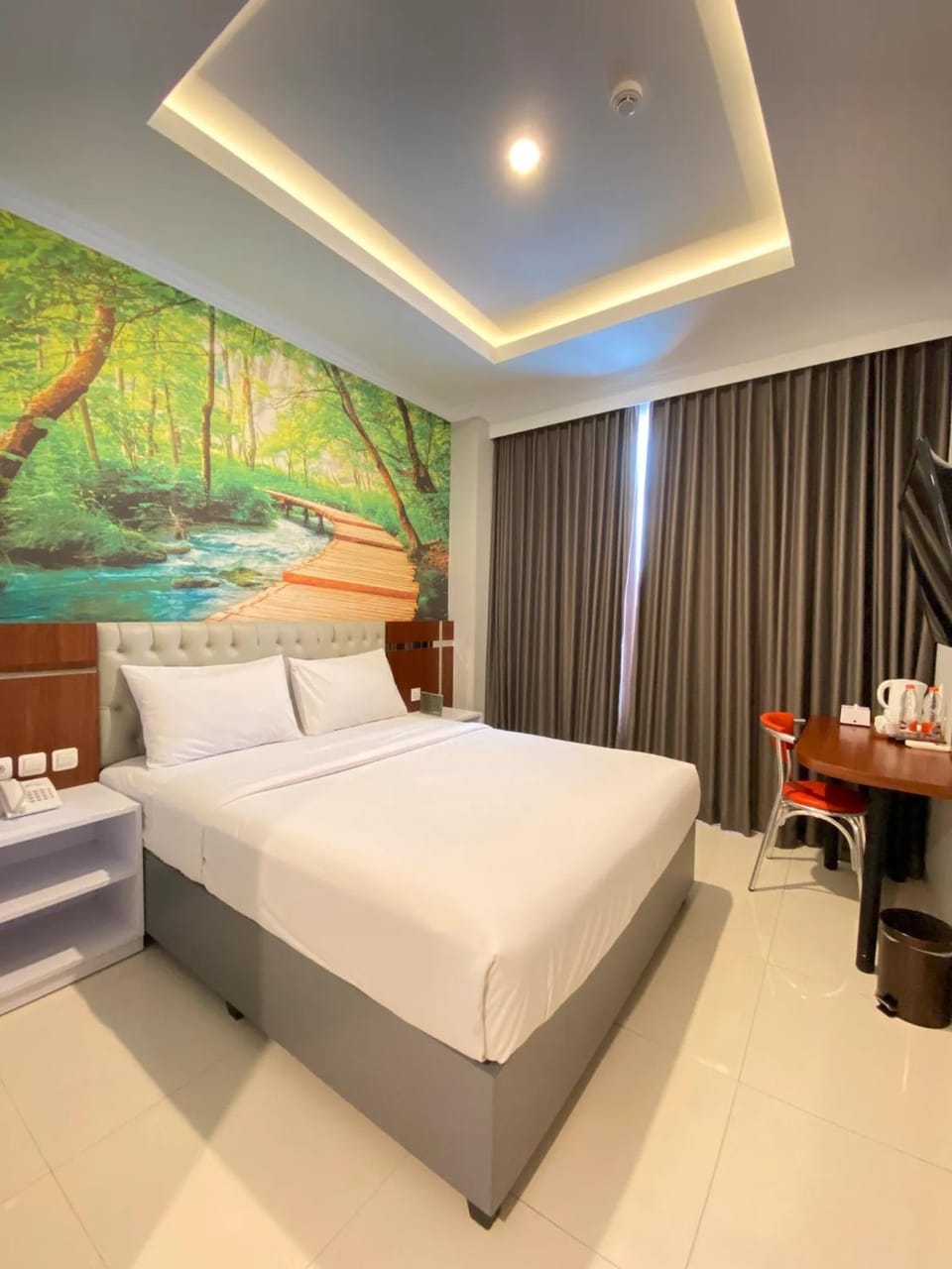 Bed, Bedroom