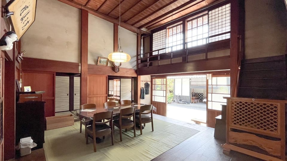 佐渡島に残る築130年の伝統的な古民家｜東夢 House in Japan