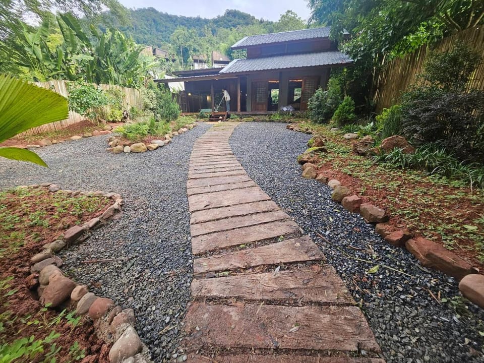 Property building, Natural landscape, Garden, Garden view