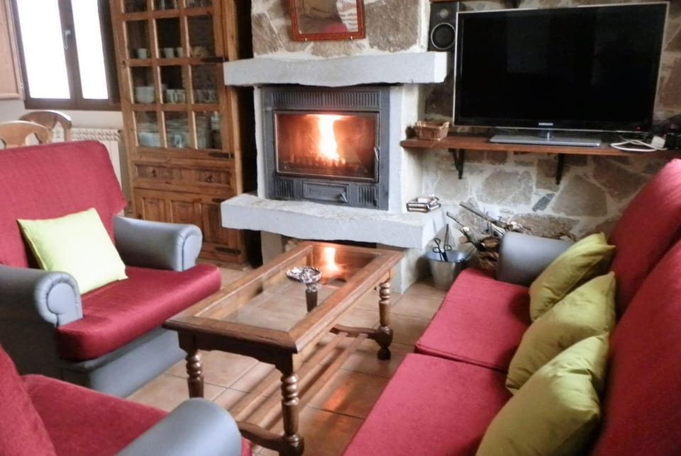 Communal lounge/ TV room, Lounge or bar, flat iron