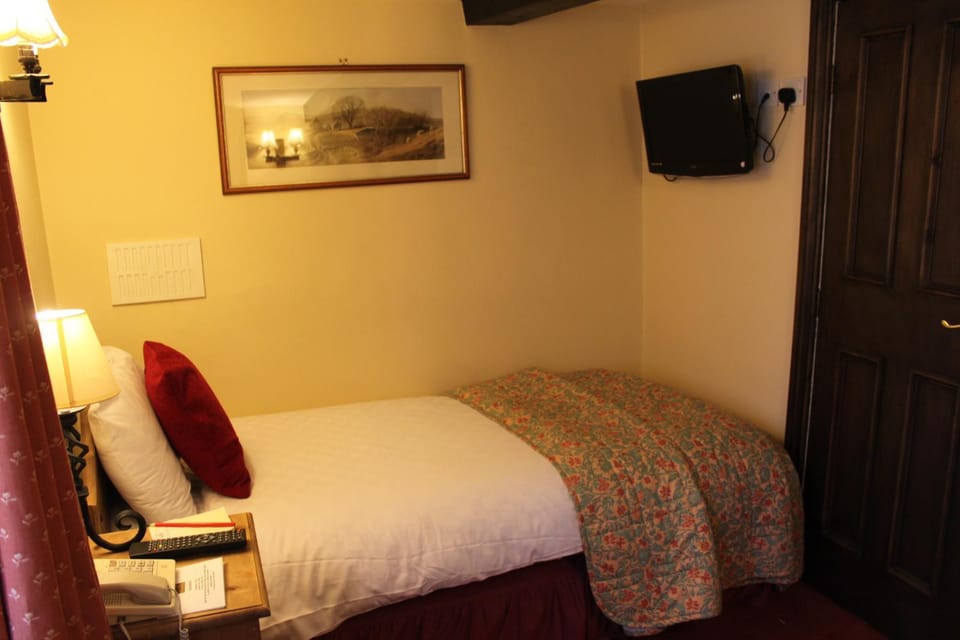 Bert's Rooms at The Black Horse Inn Hotel in Calderdale