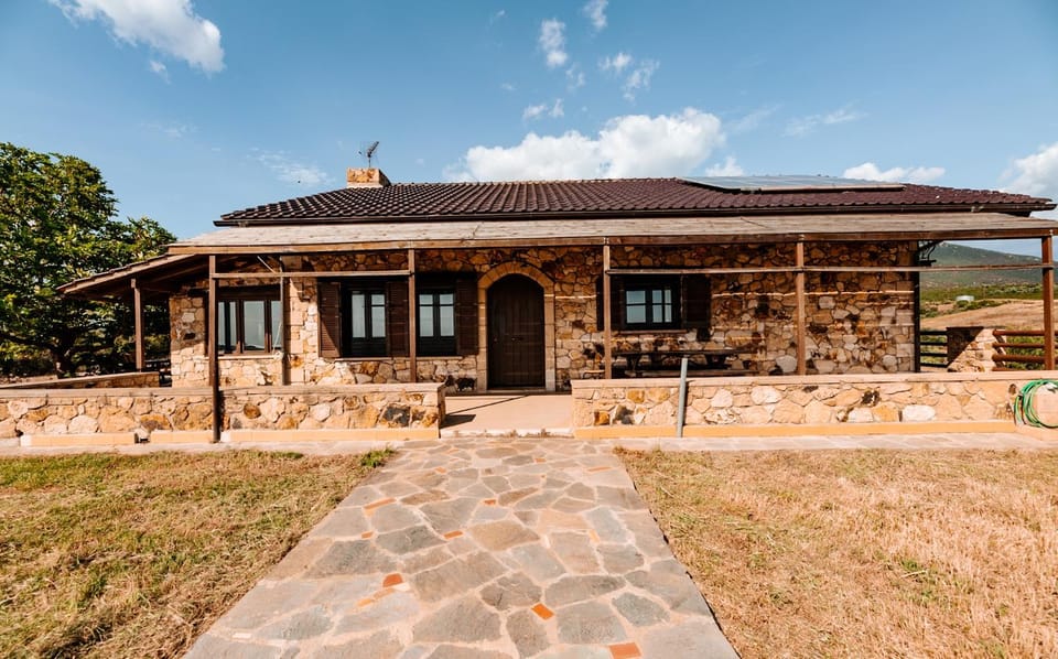 Symposium on the hill House in Decentralized Administration of Macedonia and Thrace