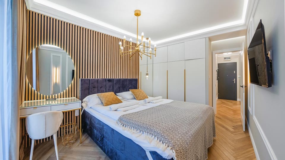 Bed, Bedroom, wardrobe