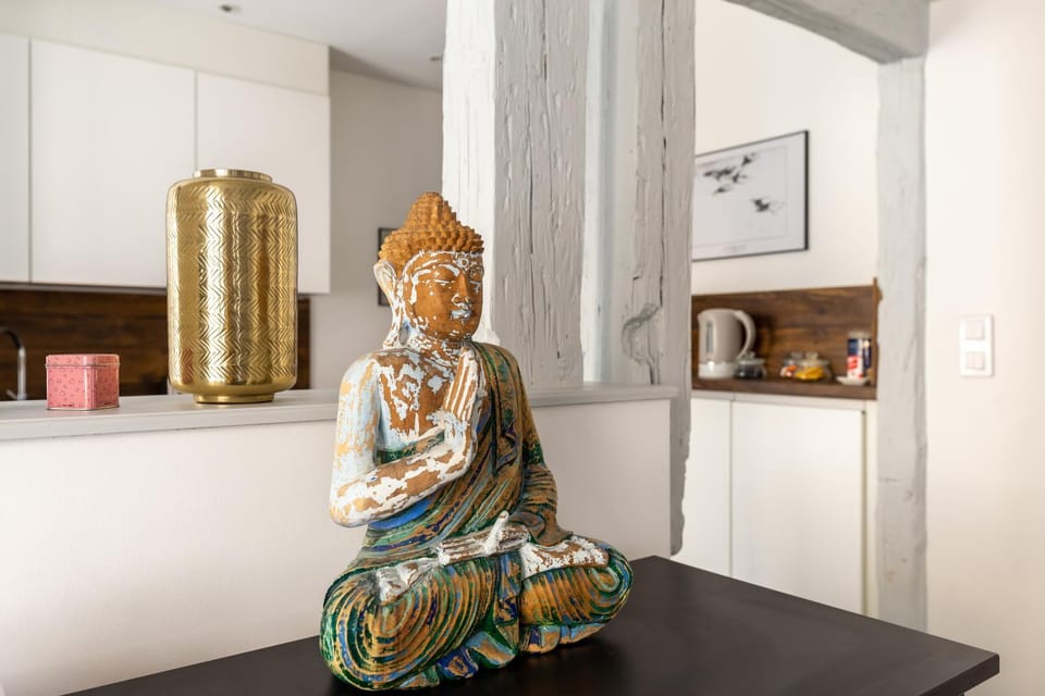 Travel Homes - The Rokst: Rare, Central and Modern Apartment in Colmar