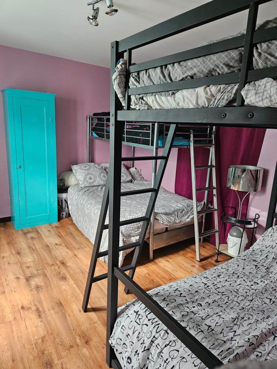 Photo of the whole room, bunk bed