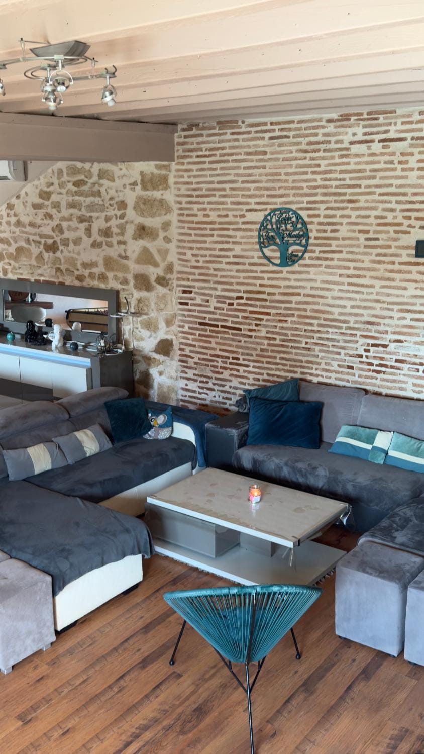 LA MEUTE Vacation rental in Bourgogne-Franche-Comté