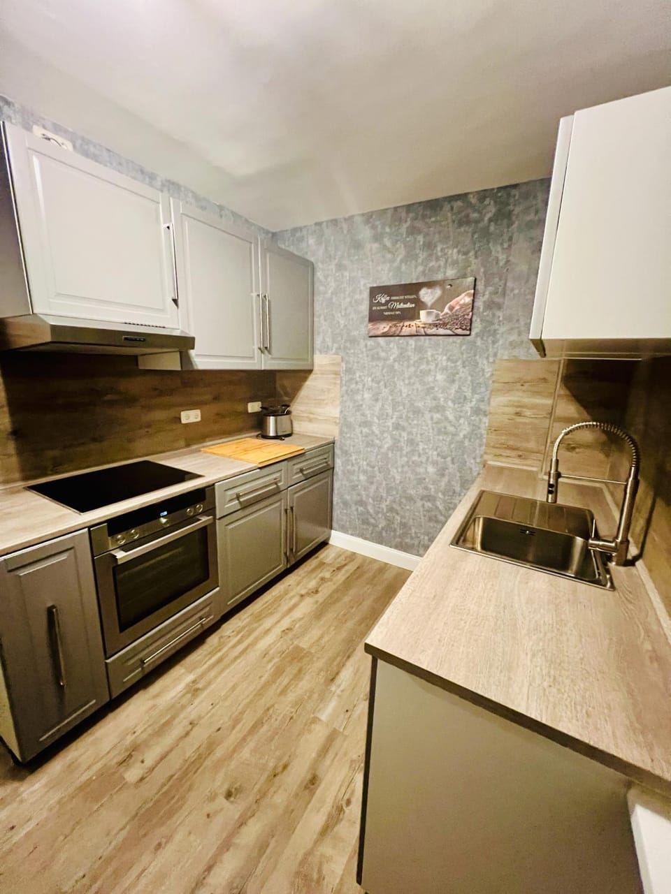 Kitchen or kitchenette, dishwasher, pet friendly, stove