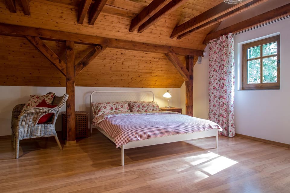 Chalupa pod javorem - Oldřichov v Hájích House in Lower Silesian Voivodeship