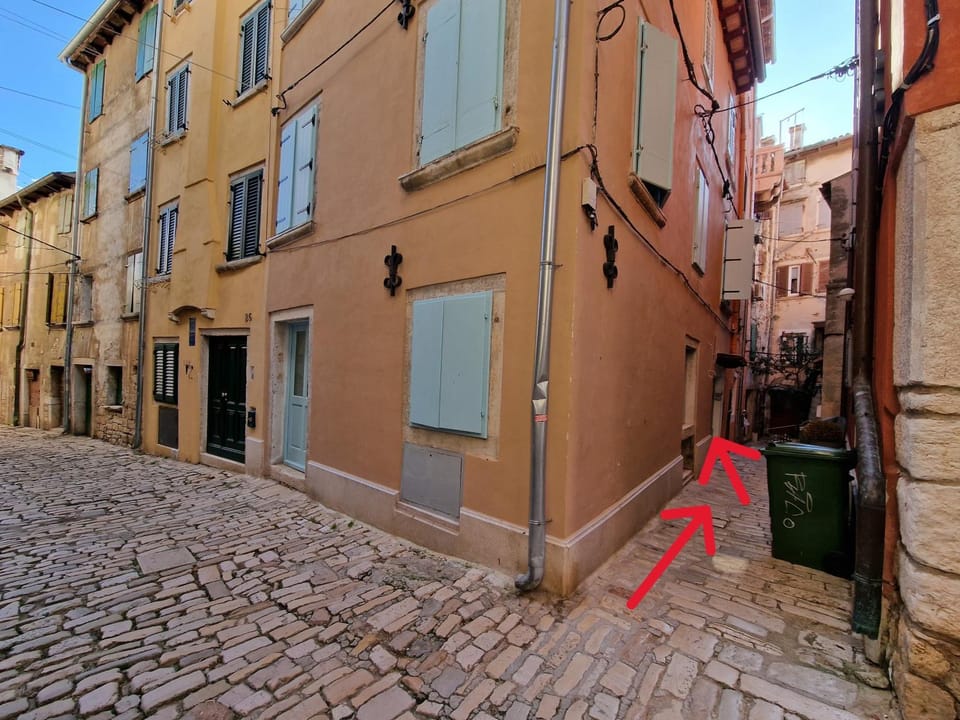 Property building, Neighbourhood, Street view