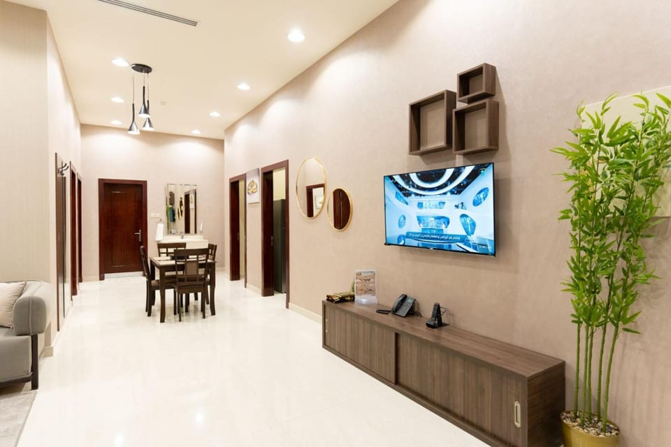 هوستا للشقق المخدومة فرع المغرزات - اقتصادي Hotel in Riyadh