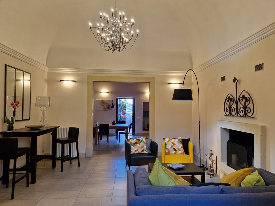 Living room, flat iron