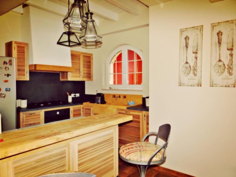 Kitchen or kitchenette