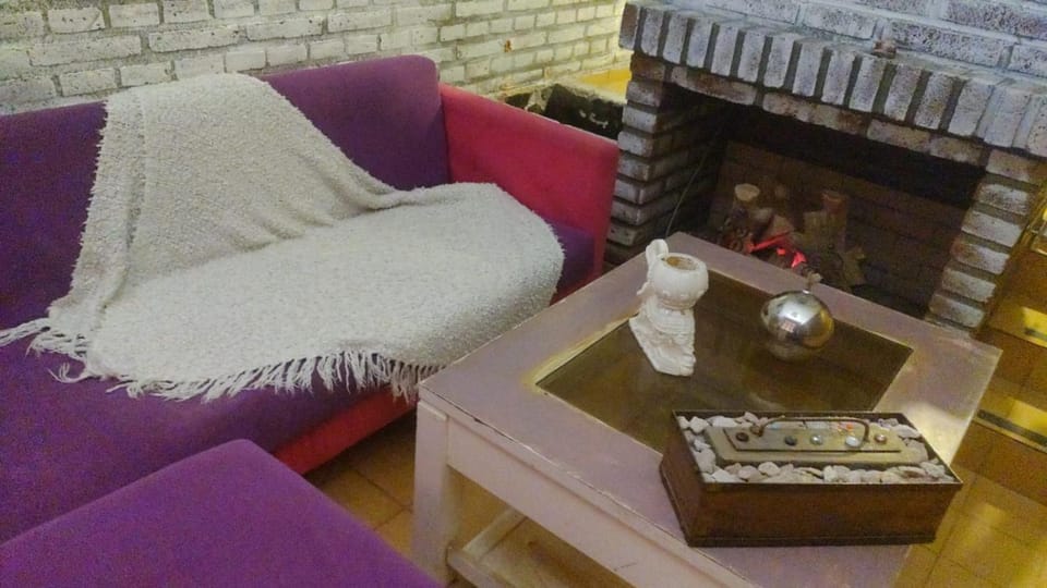 Casa Grande con pileta próximo kempes, ferial, Córdoba House in Cordoba
