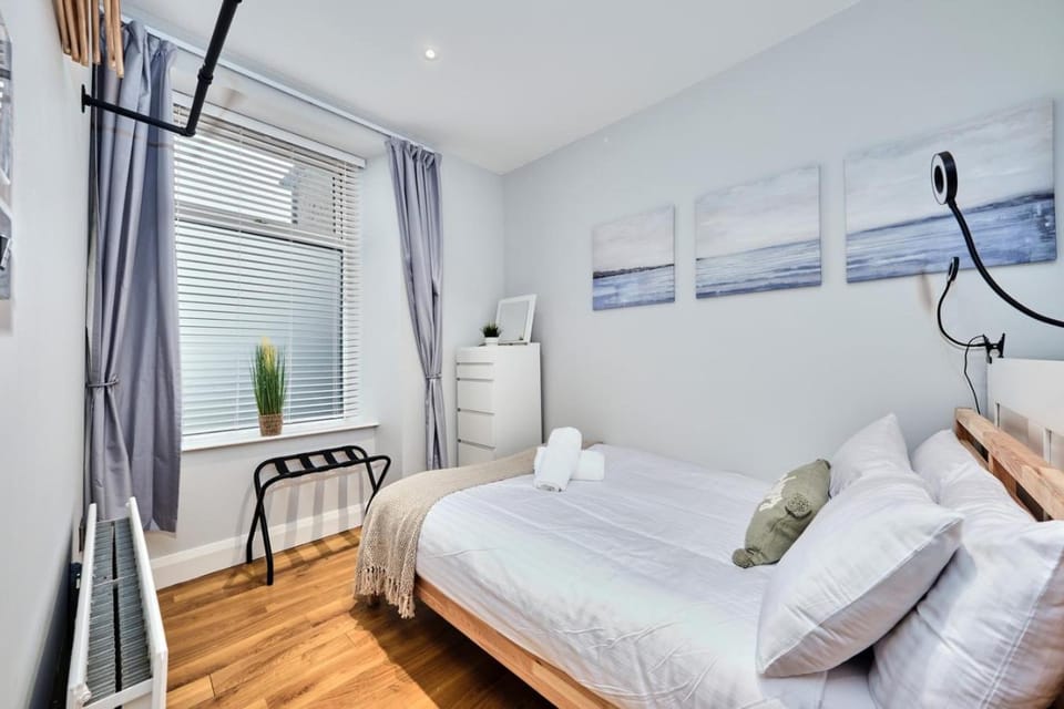 Harbour Apt Step to Beach & Bars- Princess Green 1 Apartment in Portrush