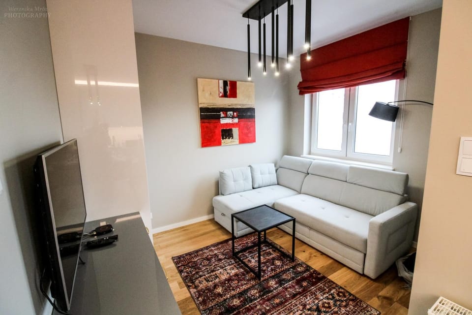 Living room, Seating area, Evening entertainment